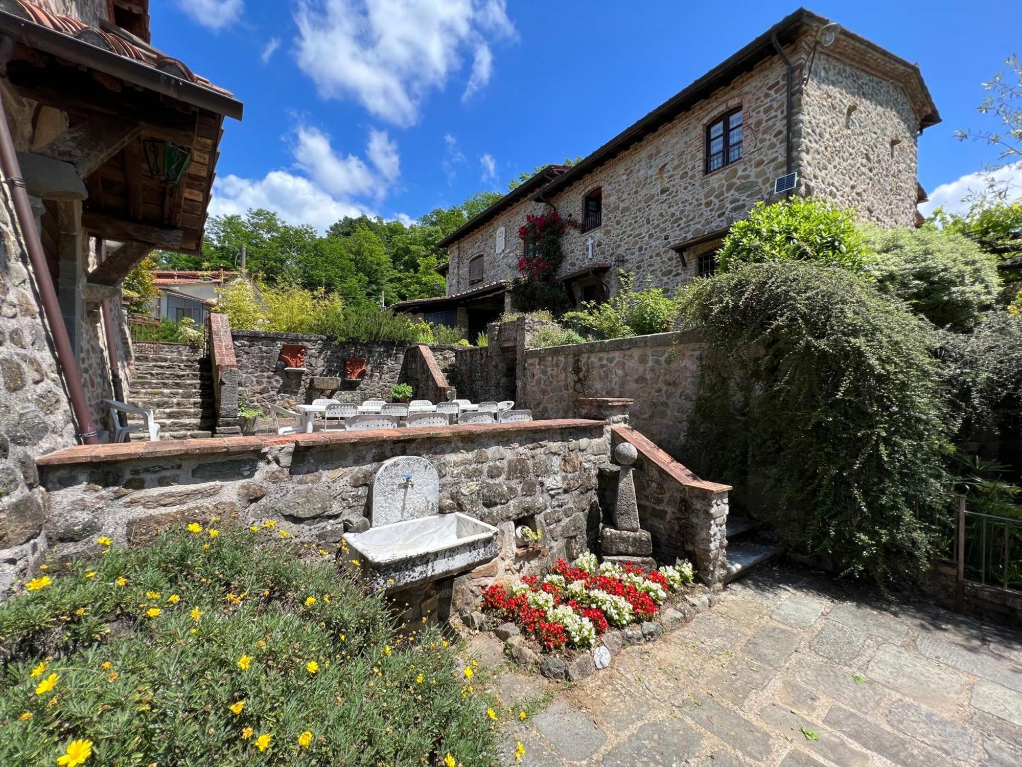 Podere Beatrice 20 Pax By Villasretreats Bardine di San Terenzo Exteriér fotografie